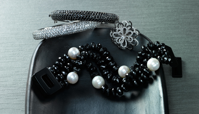 Gemstone stackable bangles